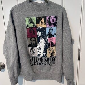 Taylor Swift The Eras Tour Crewneck Sweatshirt Size Small